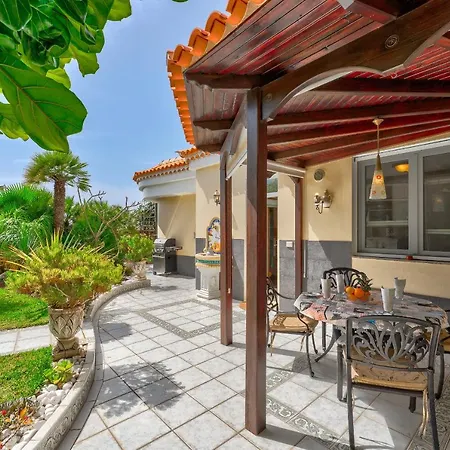 וילה Marina Luxury Sea View Private Pool & Garden - אדחה