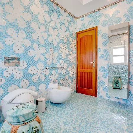 Marina Luxury Sea View Private Pool & Garden - וילה אדחה